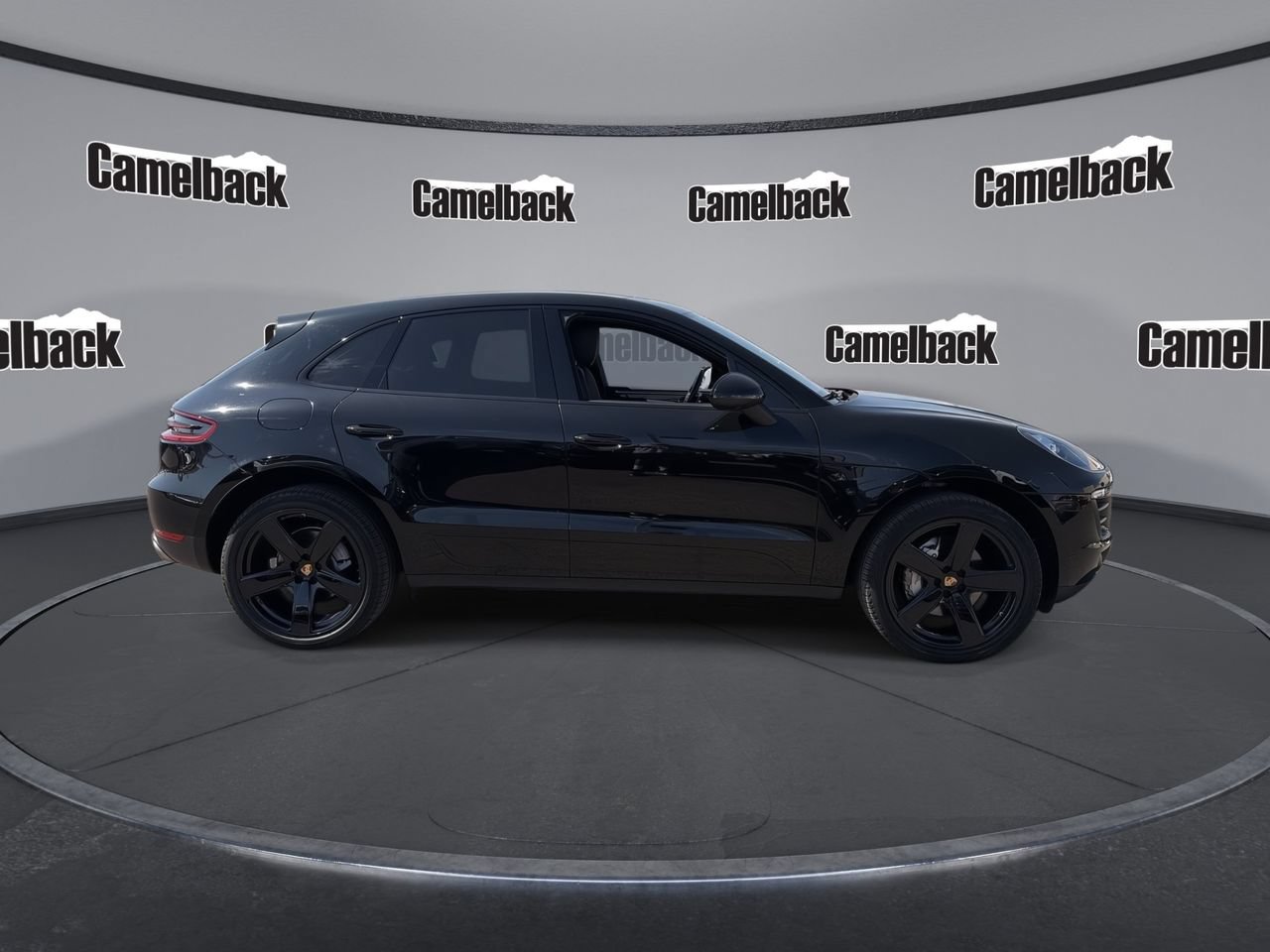Used 2017 Porsche Macan S AWD/4WD image 8