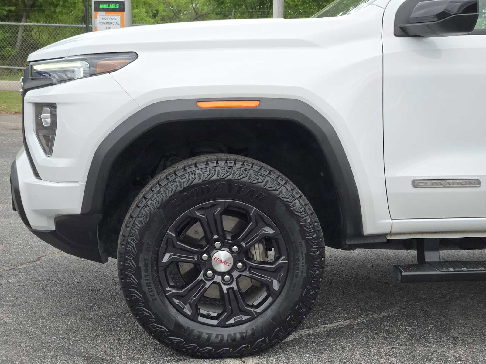 Certified 2023 GMC Canyon Elevation w/ Elevation Premium Package image 8