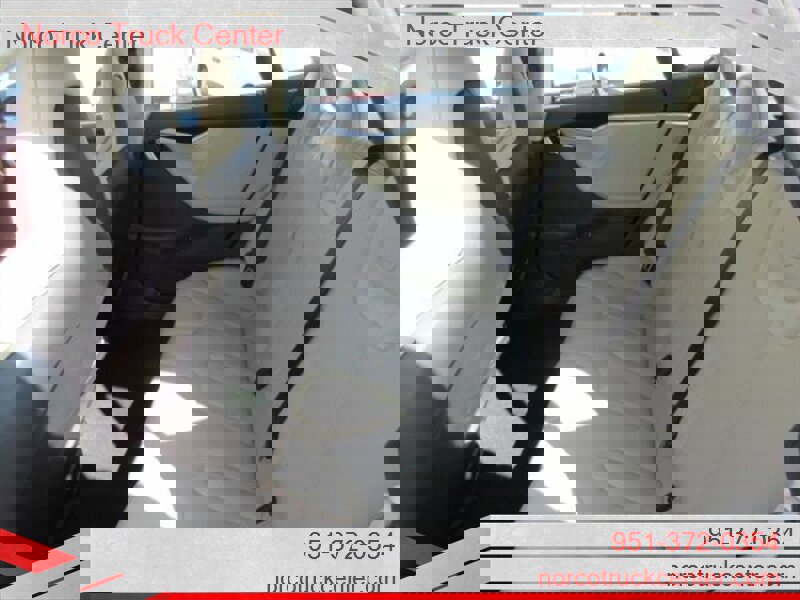 Used 2013 Tesla Model S Performance image 7