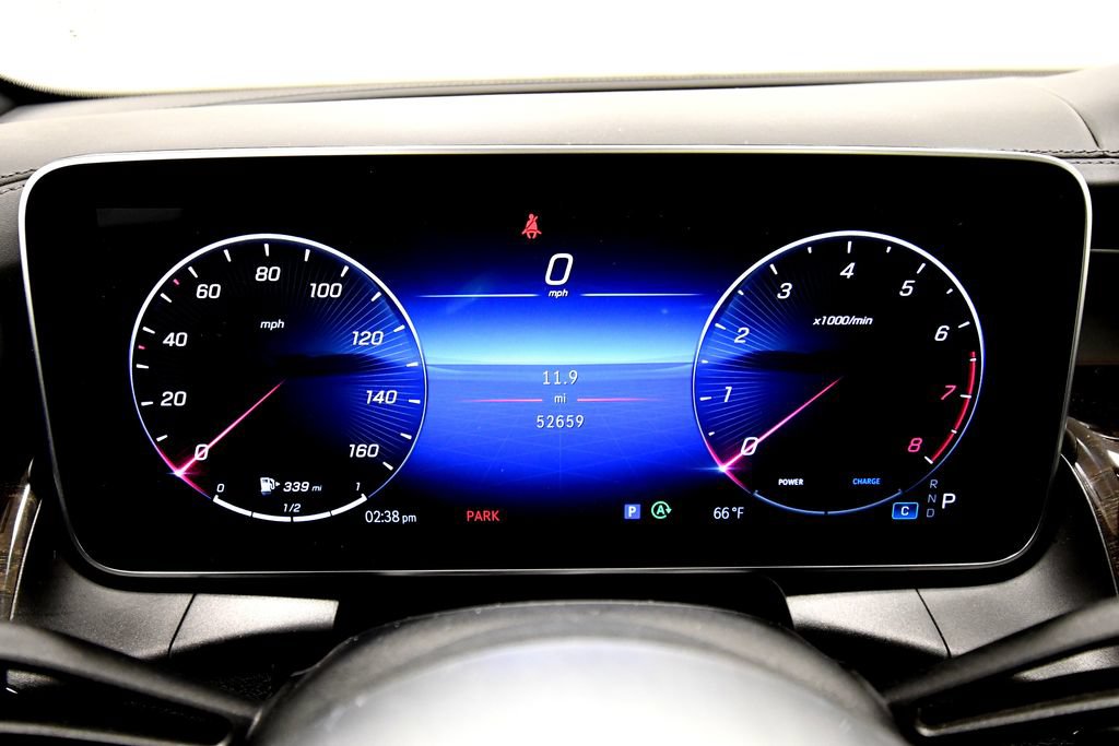 Used 2023 Mercedes-Benz GLC 300 4MATIC image 23