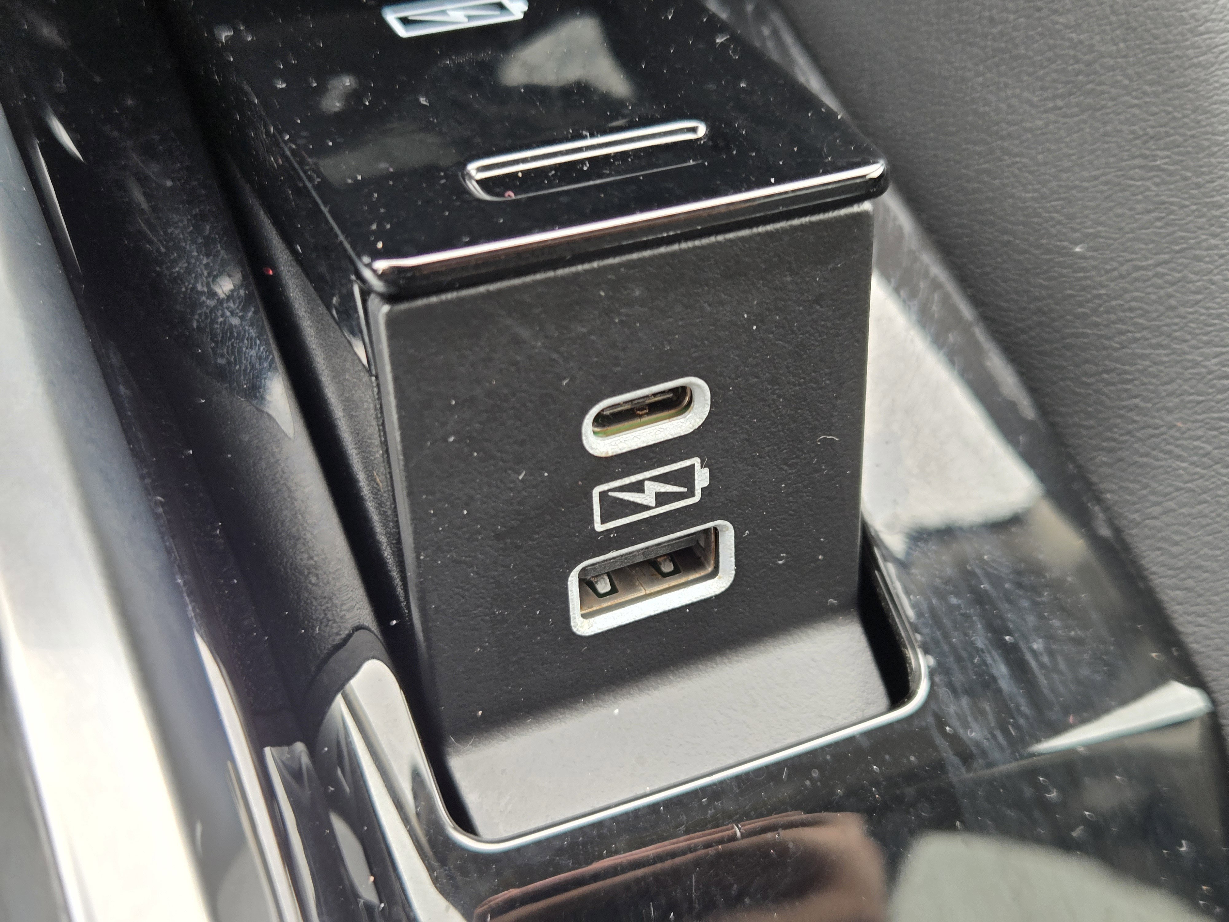 Certified 2023 Acura MDX FWD w/ Technology Package image 31