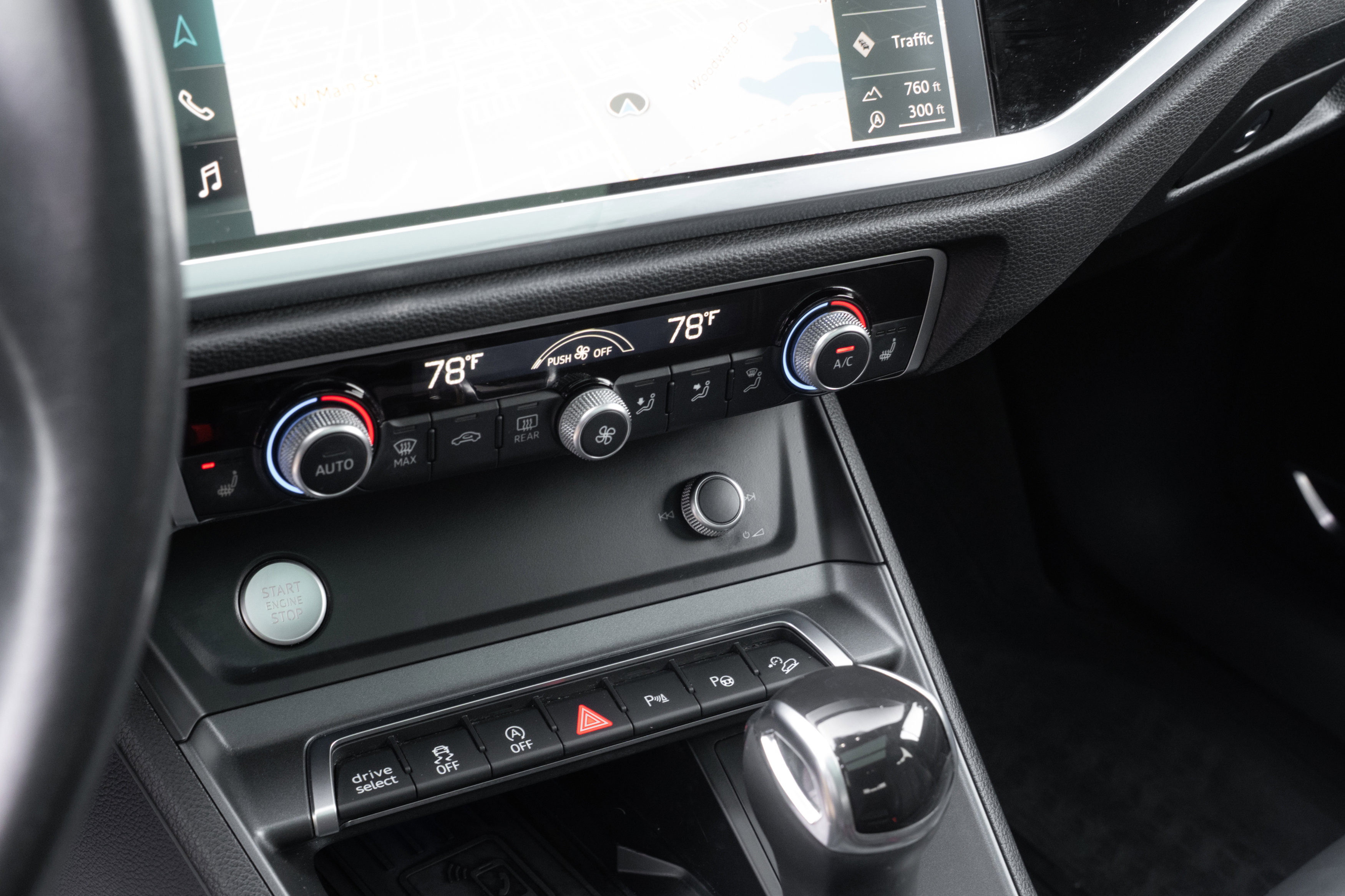 Used 2020 Audi Q3 2.0T Prestige w/ Prestige Package AWD/4WD image 11