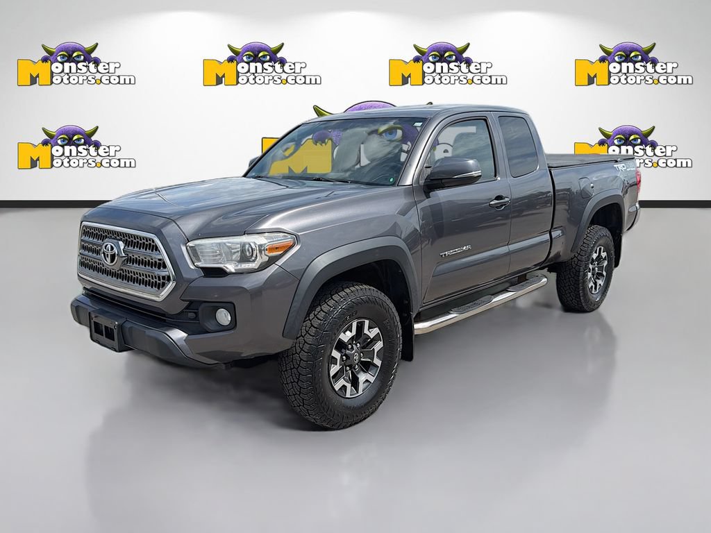 Used 2017 Toyota Tacoma TRD Off-Road AWD/4WD image 1