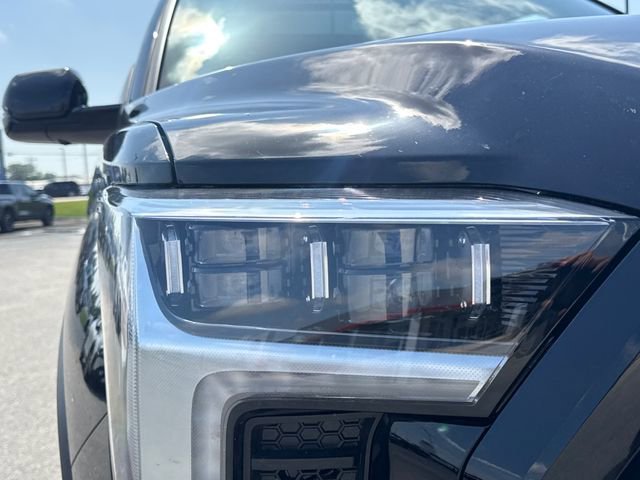 Used 2026 Toyota Tundra Limited w/ TRD Off-Road Package AWD/4WD image 11