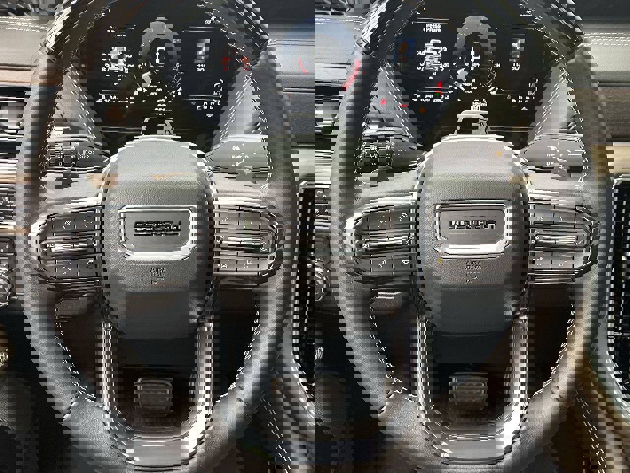 Certified 2025 GMC Yukon XL Denali Ultimate w/ LPO, Floor Liner Package image 18