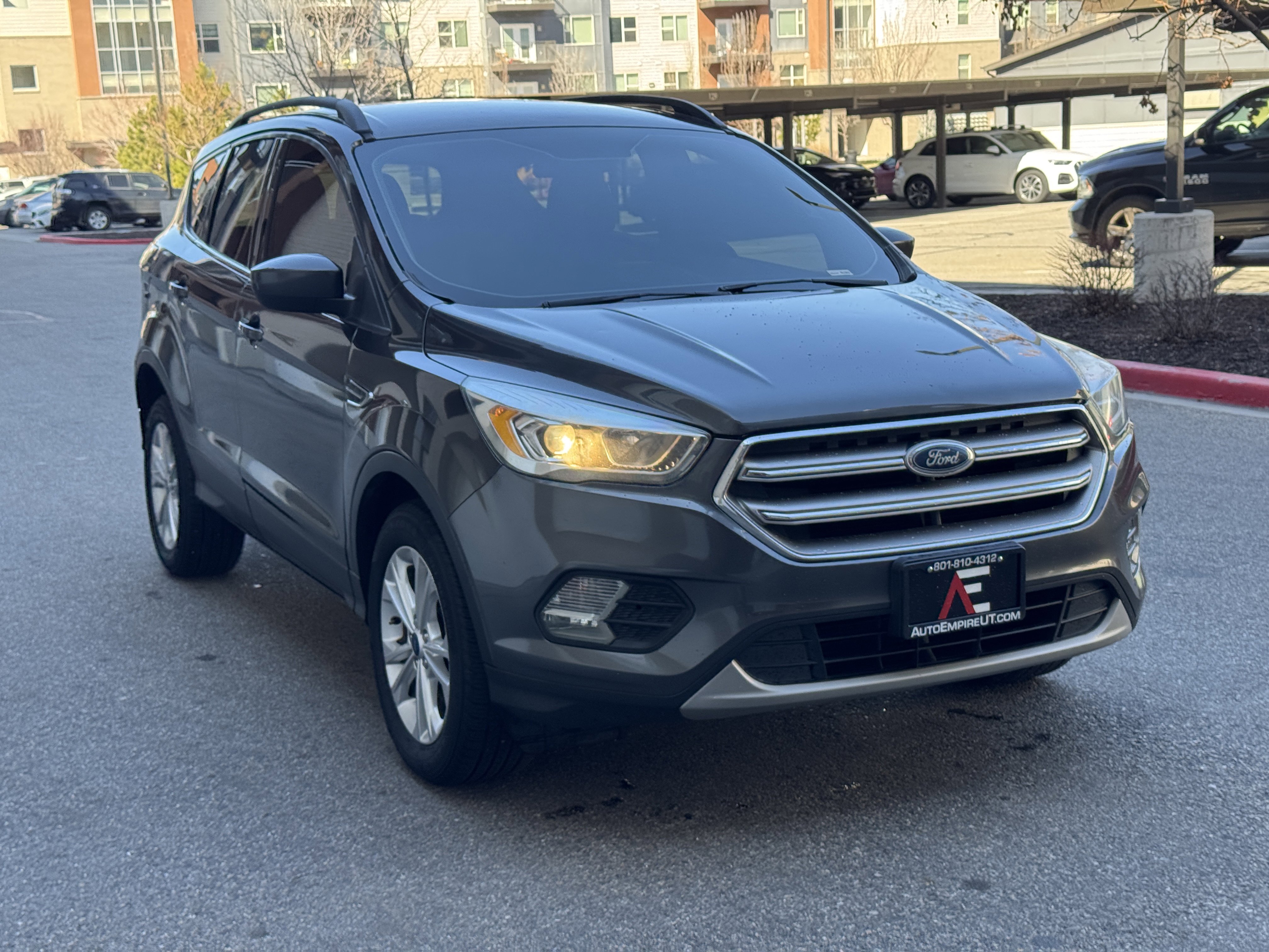 Used 2017 Ford Escape SE w/ Equipment Group 201A image 8