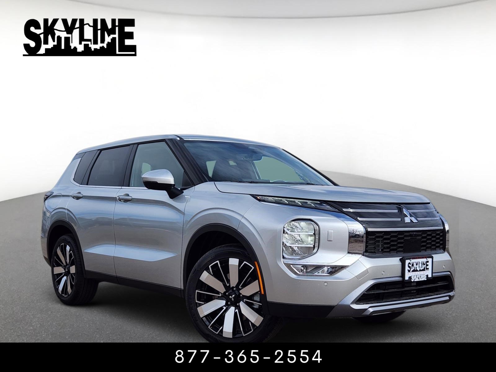 New 2026 Mitsubishi Outlander SE image 1