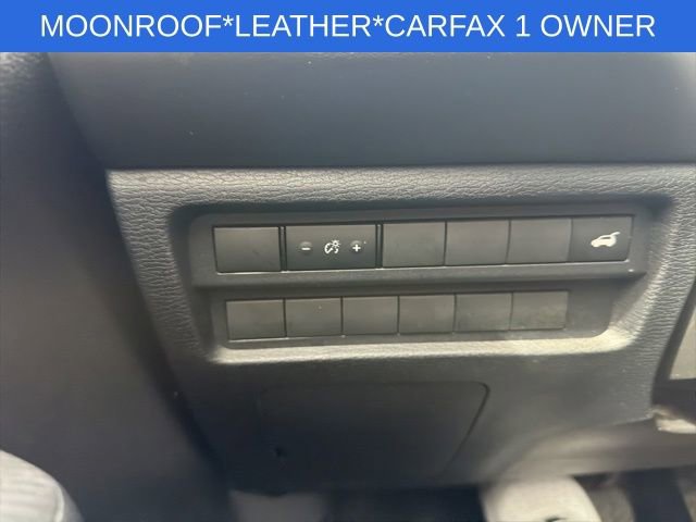 Used 2024 Mitsubishi Outlander SE image 37