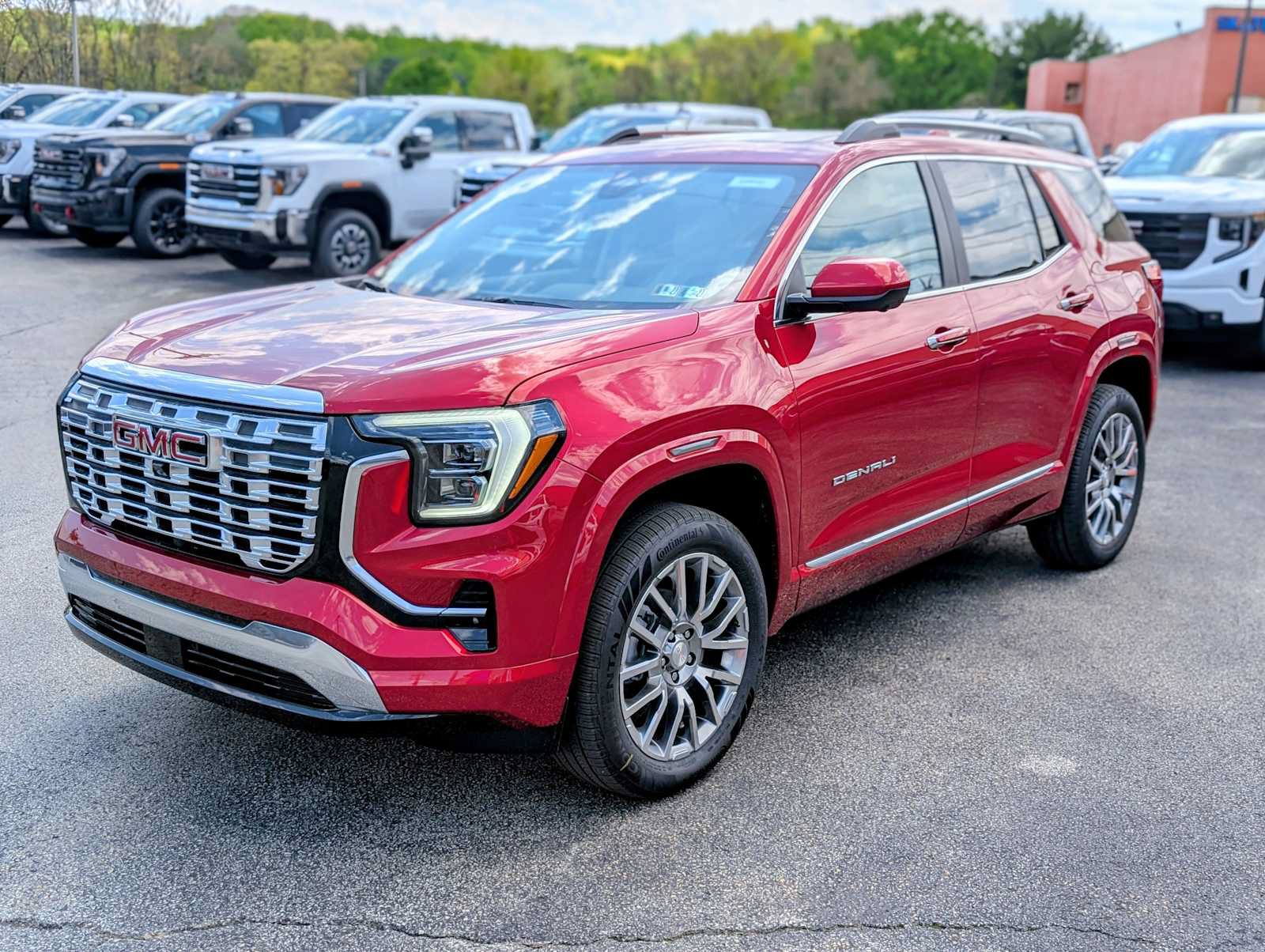 New 2026 GMC Terrain Denali AWD/4WD image 1
