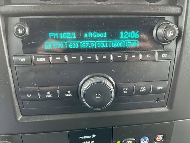 Used 2020 Chevrolet Express 2500 image 14