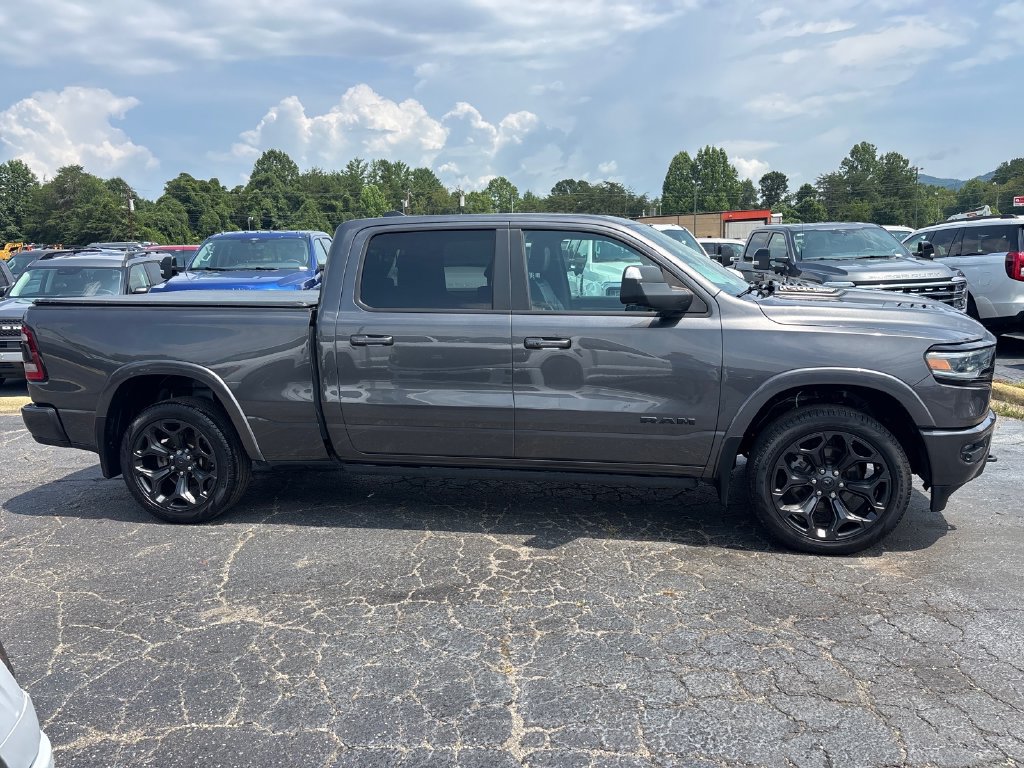 Used 2022 RAM 1500 Limited AWD/4WD image 9