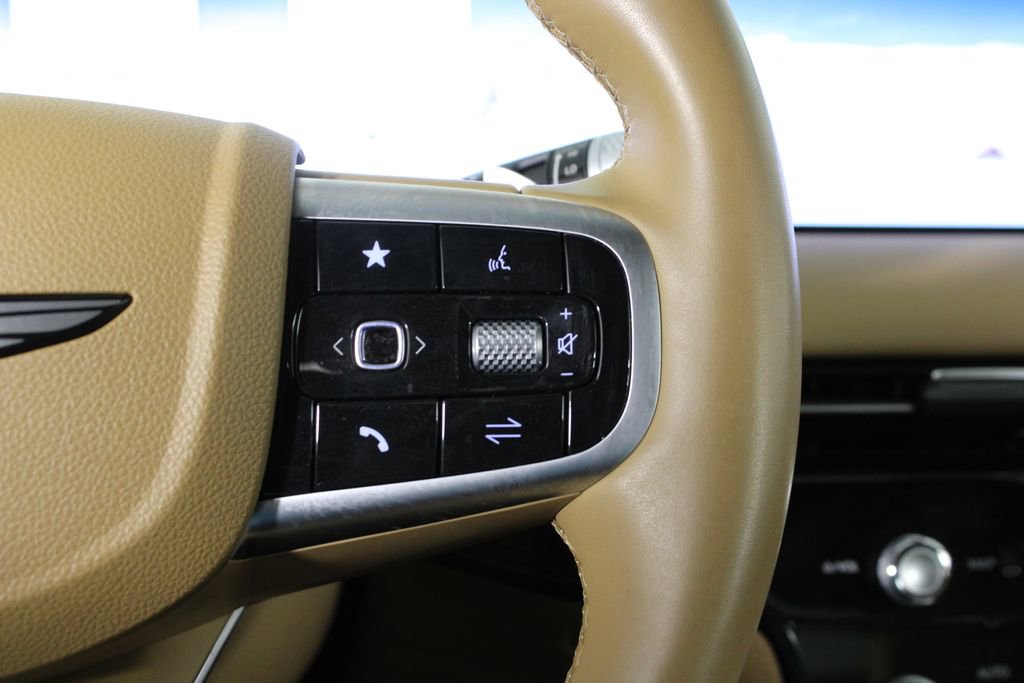 Used 2025 Genesis G80 2.5T image 25