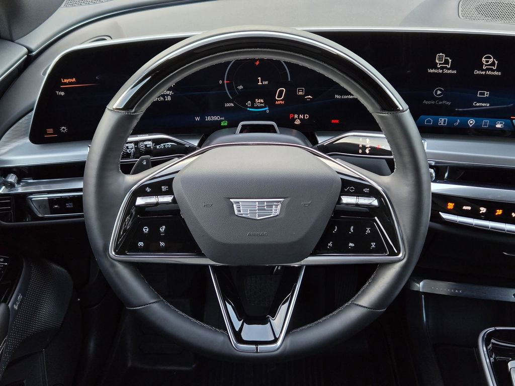 Certified 2025 Cadillac Lyriq Luxury w/ LPO, Floor Liner Package image 15