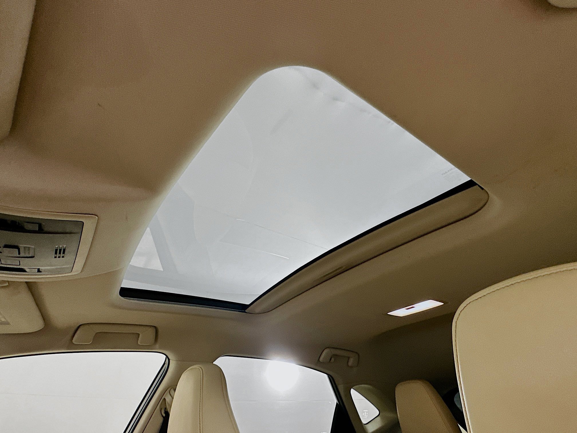 Used 2016 Lexus NX 300h AWD image 26