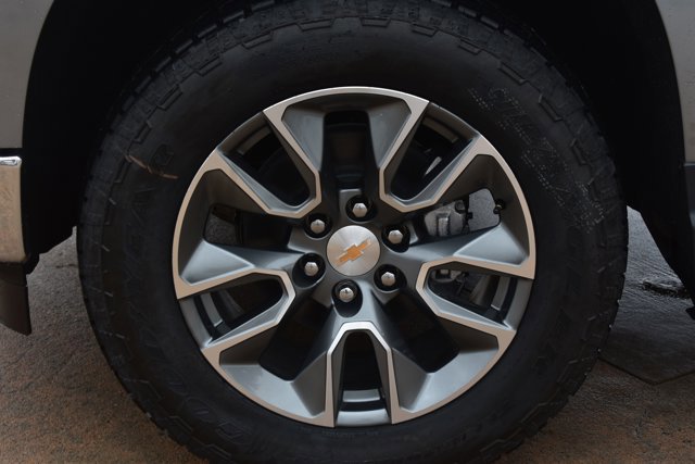 New 2026 Chevrolet Silverado 1500 LT w/ All Star Edition Plus image 11