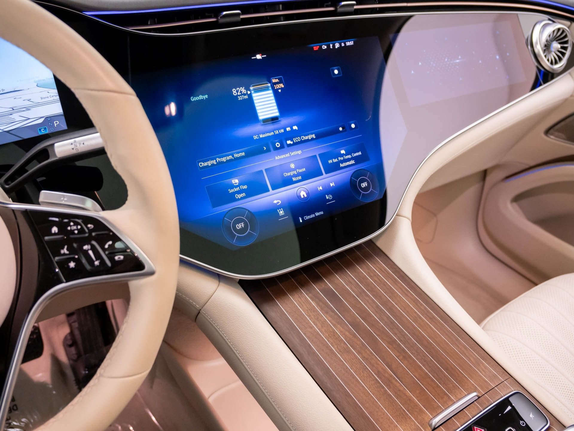 Used 2023 Mercedes-Benz EQS 580 4MATIC SUV image 12