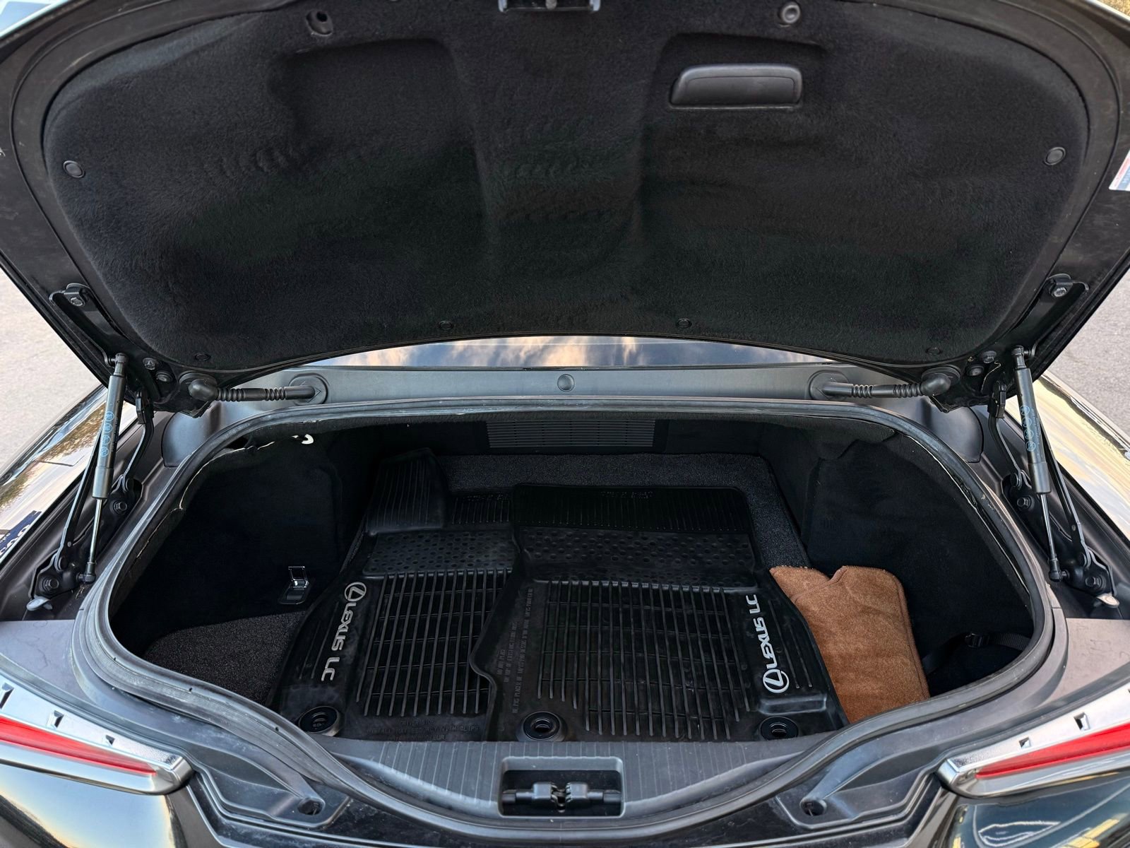 Used 2018 Lexus LC 500 Coupe image 76