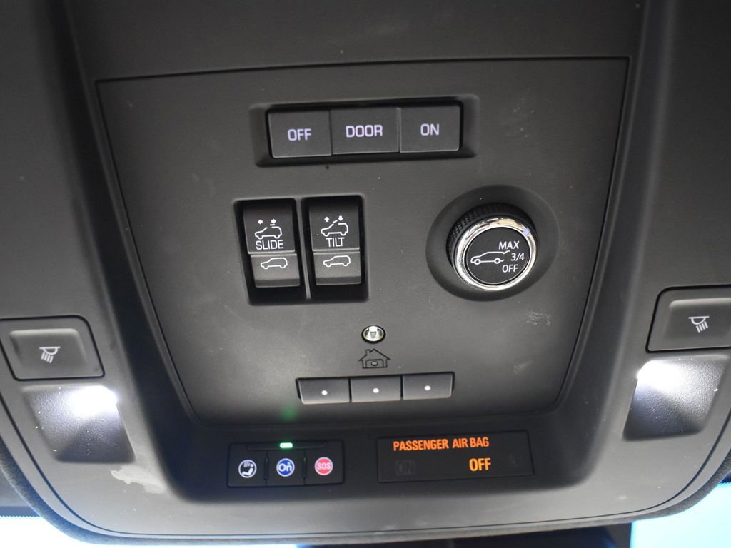 Used 2019 Cadillac Escalade Platinum image 22