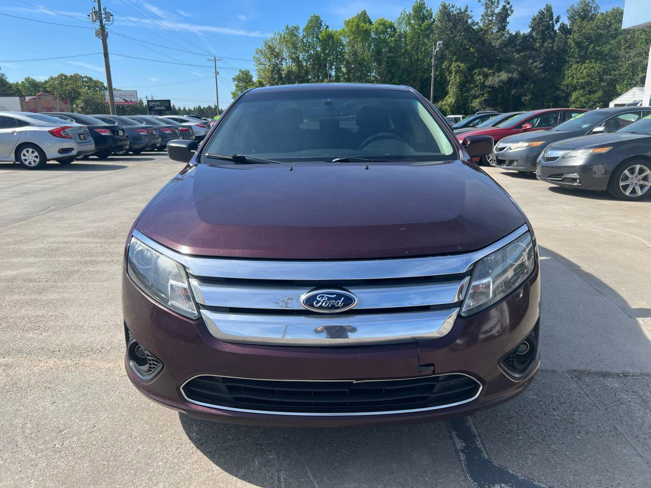 Used 2012 Ford Fusion SE image 2