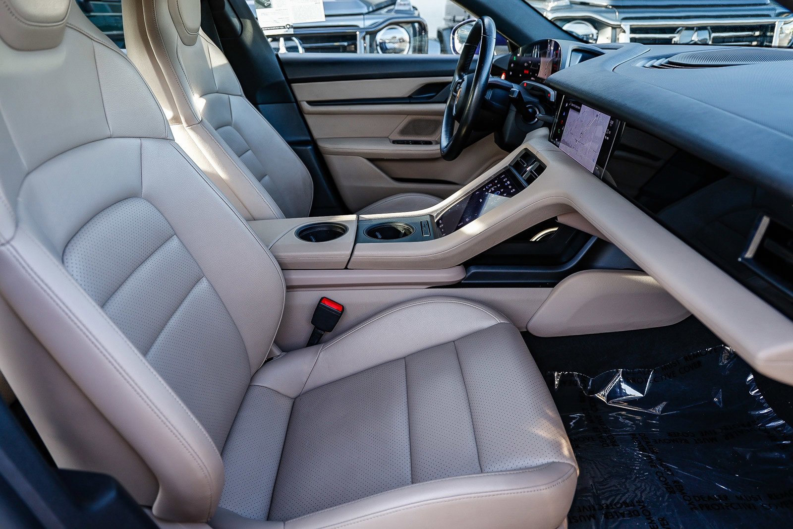 Used 2021 Porsche Taycan Base image 16