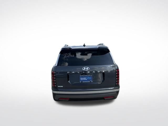 Used 2026 Hyundai Palisade SEL FWD image 4