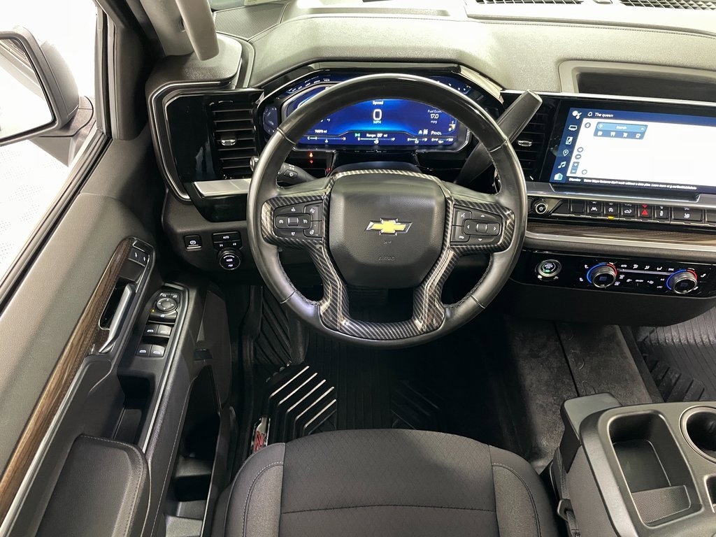 Used 2024 Chevrolet Silverado 1500 LT image 22
