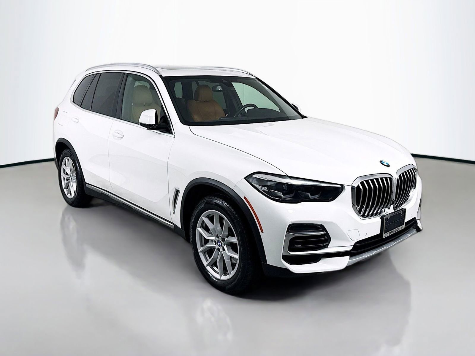 Used 2023 BMW X5 xDrive40i w/ Premium Package image 7