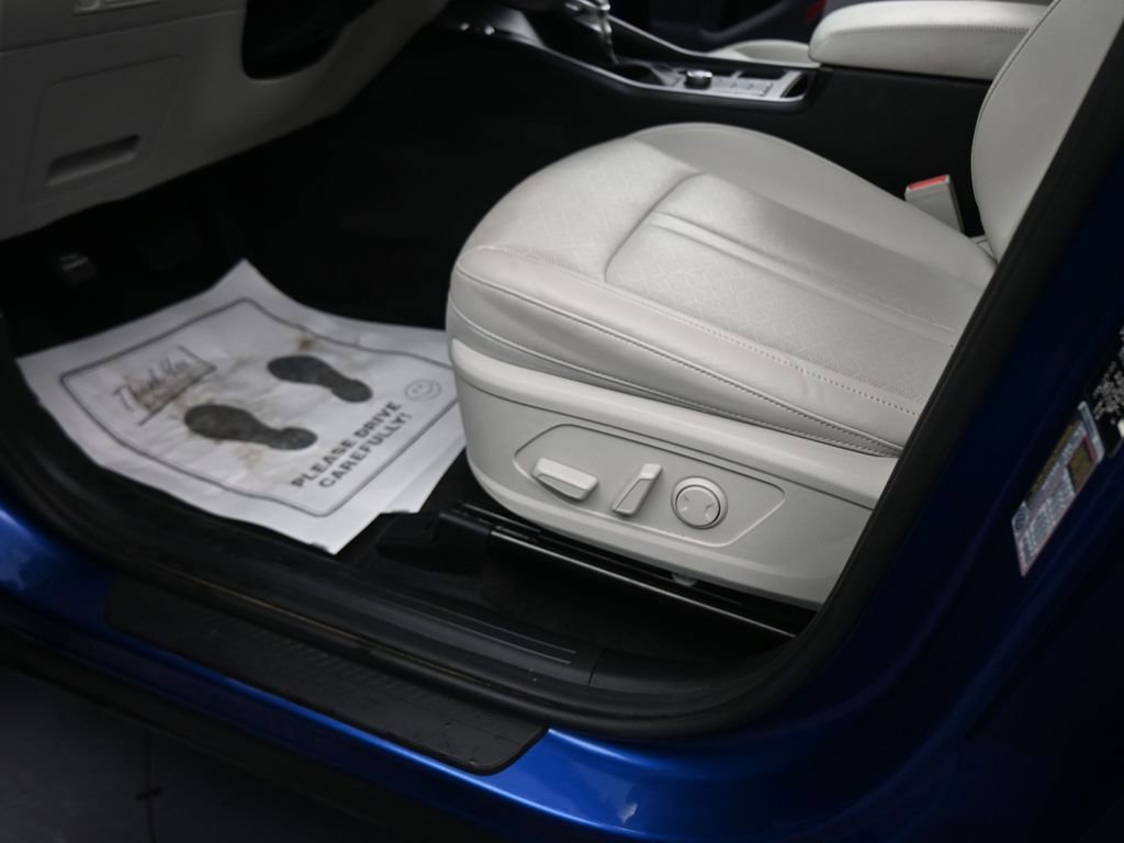 Used 2022 Kia Sorento S w/ Panoramic Sunroof Package image 40