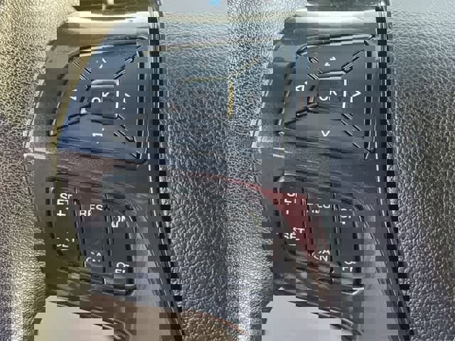 Used 2018 Ford Explorer 4WD image 24