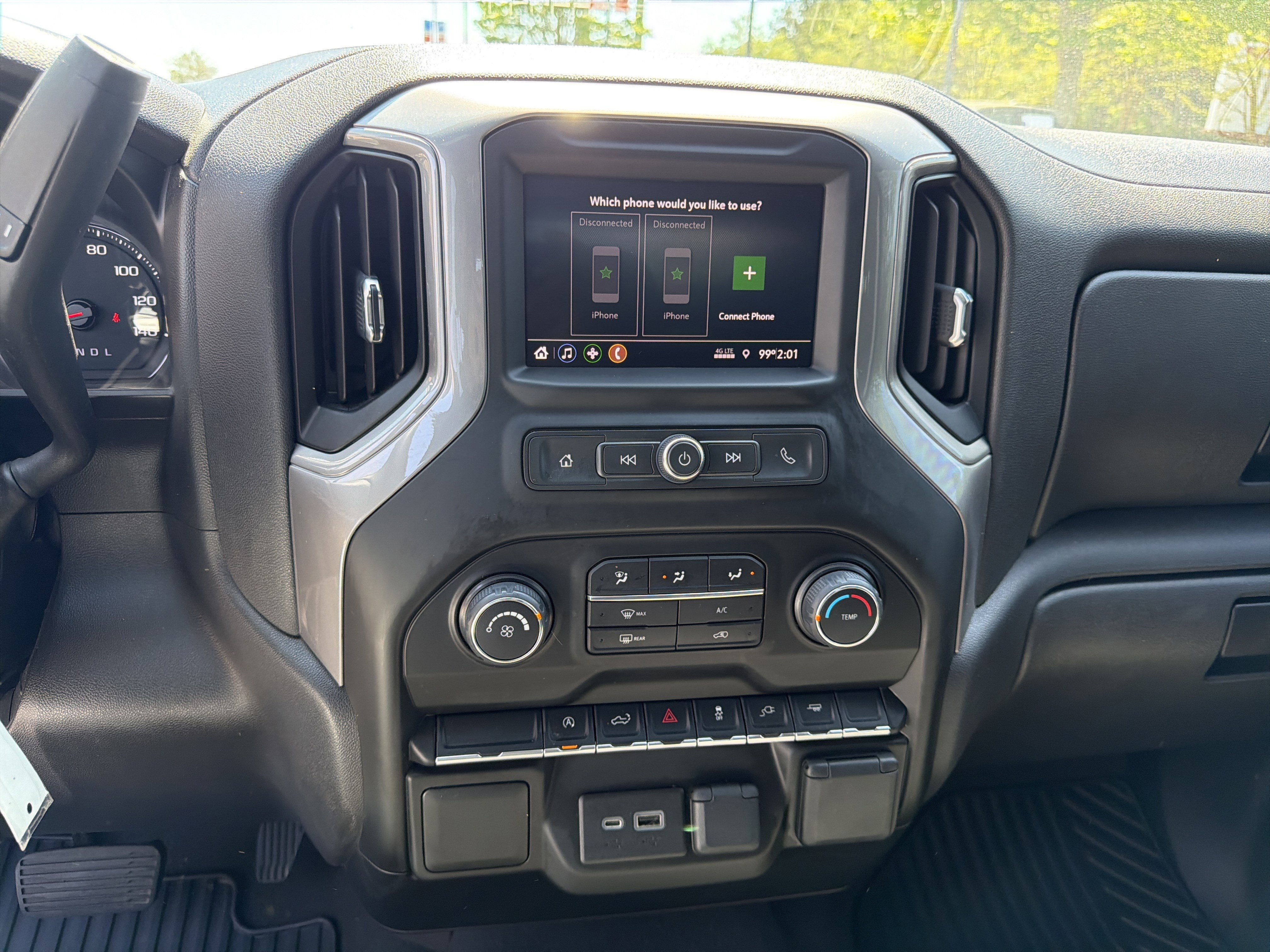 Used 2022 Chevrolet Silverado 1500 Custom w/ LPO, Dark Essentials Package RWD image 26