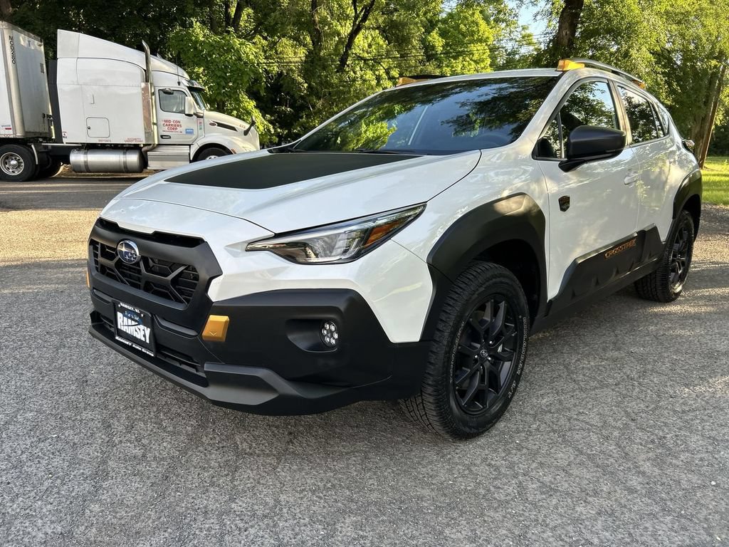 Certified 2025 Subaru Crosstrek 2.5i Wilderness AWD/4WD image 4