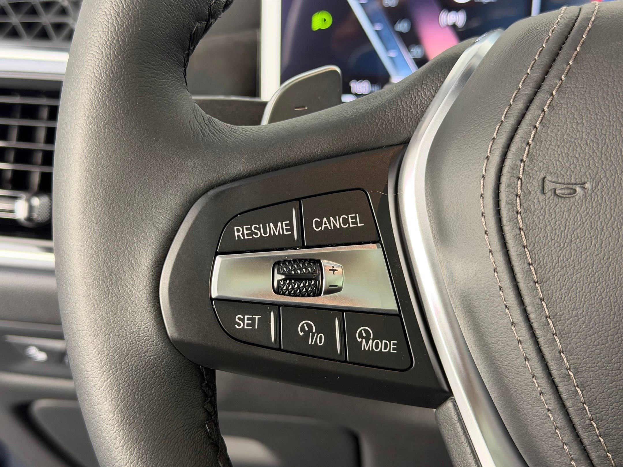 Used 2026 BMW X5 sDrive40i w/ Premium Package RWD image 14