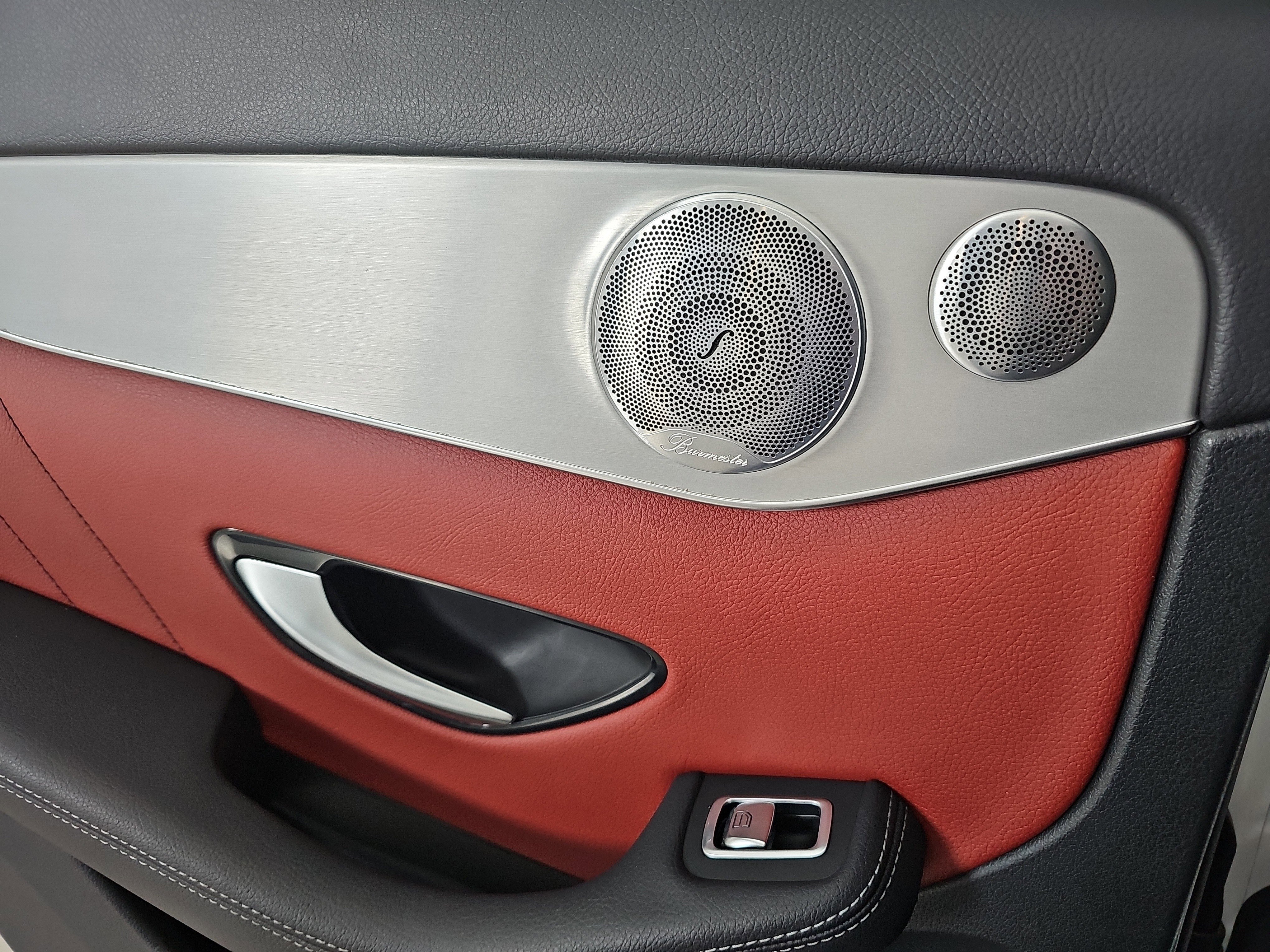 Certified 2020 Mercedes-Benz GLC 300 4MATIC Coupe image 20