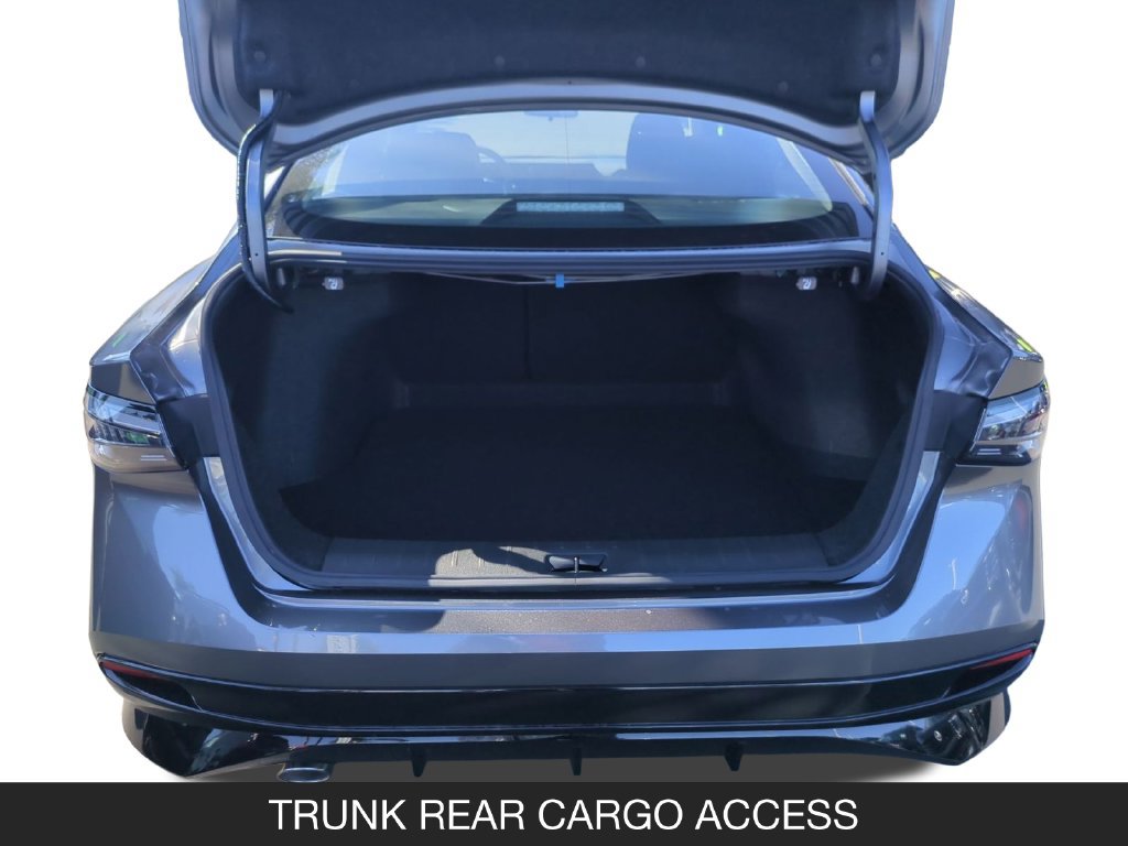 New 2027 Nissan Sentra SR w/ Floor Mat Package FWD image 23