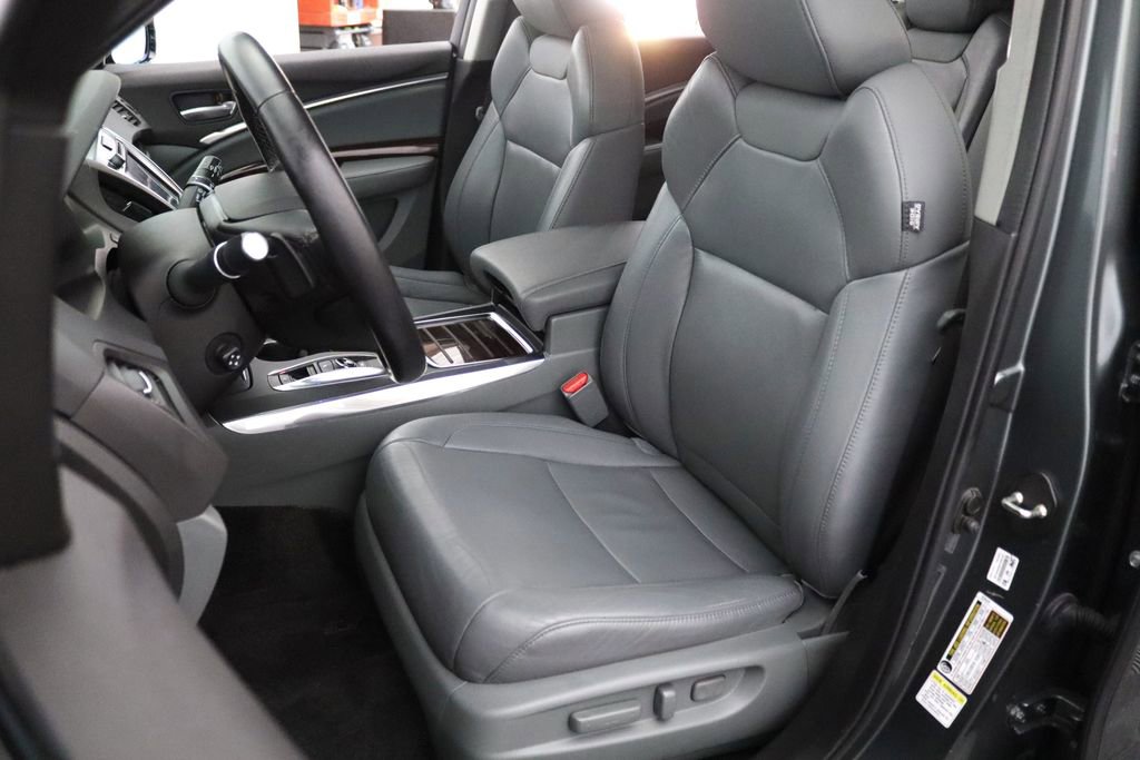 Used 2016 Acura MDX SH-AWD w/ Technology Package video 2