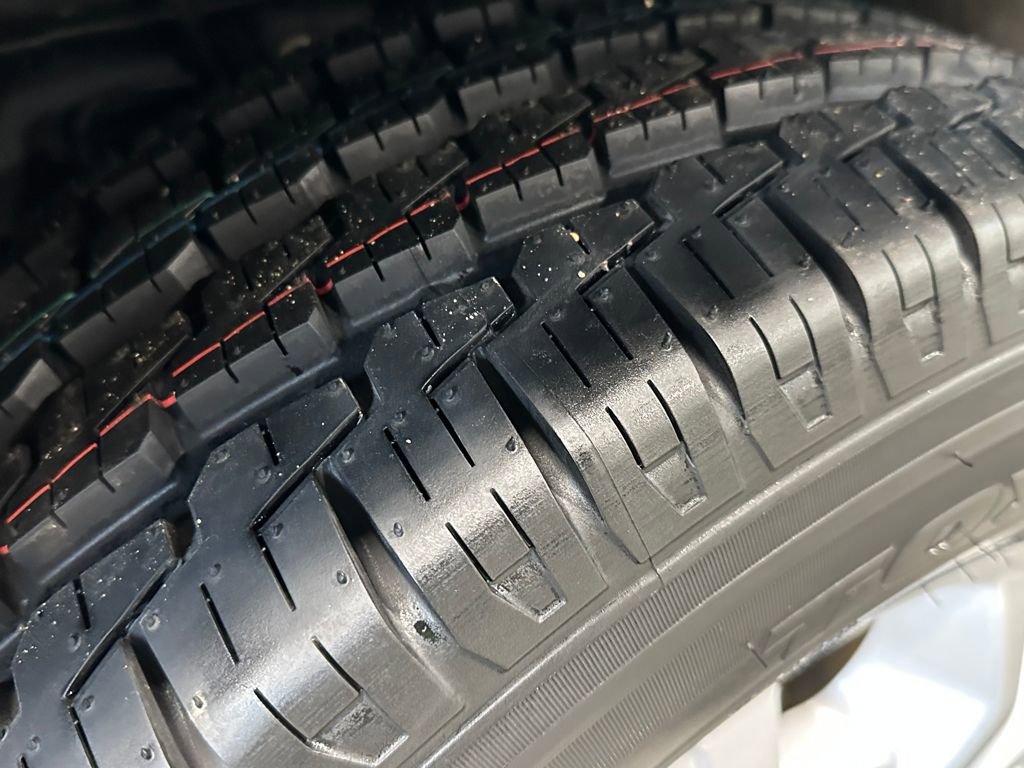 Used 2023 Ford Transit 350 XL image 11