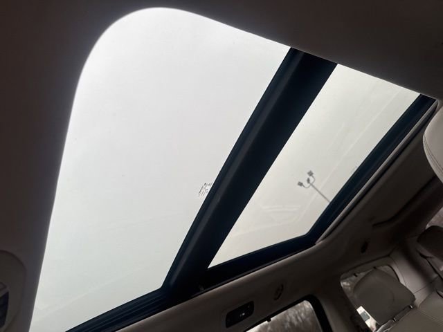 Used 2021 Chrysler Pacifica Limited w/ Premium & Safety Sphere Group image 20