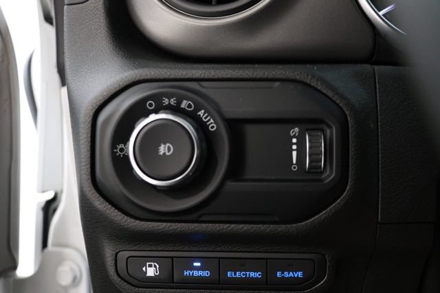 Used 2023 Jeep Wrangler Unlimited w/ 8.4" Radio Group AWD/4WD image 23