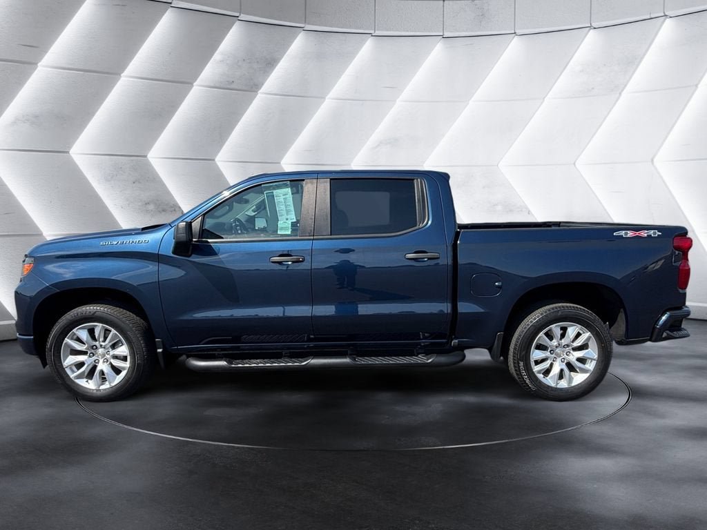 Certified 2023 Chevrolet Silverado 1500 Custom AWD/4WD image 2
