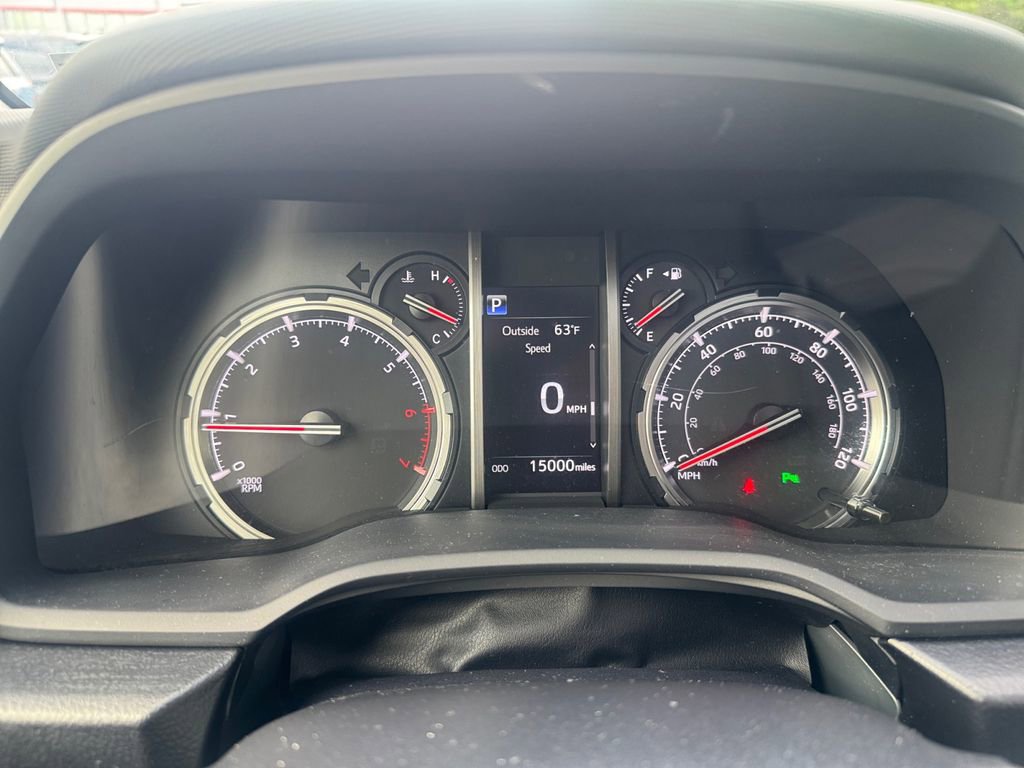 Used 2023 Toyota 4Runner Limited AWD/4WD image 22