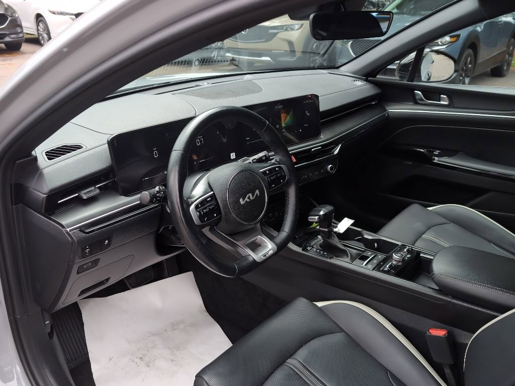 Used 2025 Kia K5 GT-Line w/ GT-Line Premium Package AWD/4WD image 15