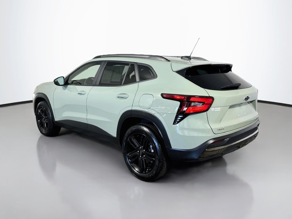 Used 2025 Chevrolet Trax ACTIV w/ Driver Confidence Package FWD image 6
