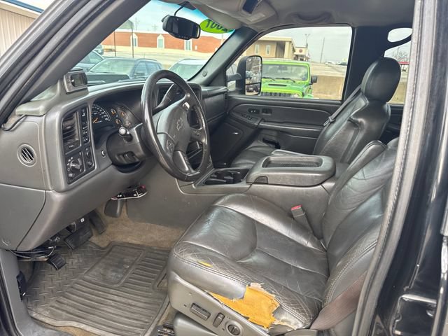 Used 2007 Chevrolet Silverado 2500 LT w/ Heavy-Duty Power Package AWD/4WD image 9