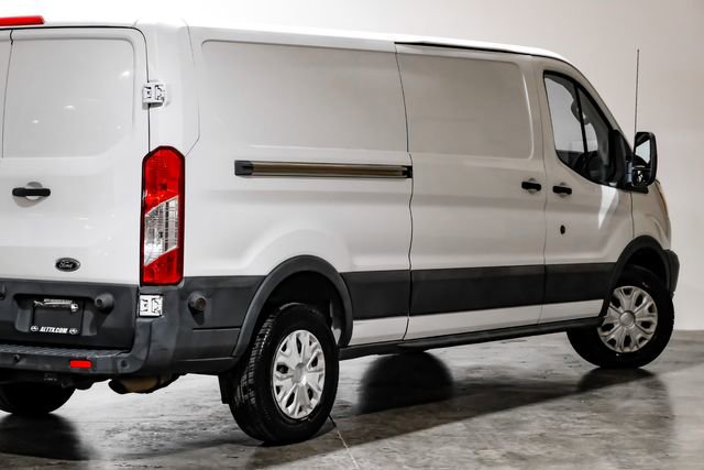 Used 2017 Ford Transit 250 148 Low Roof image 18