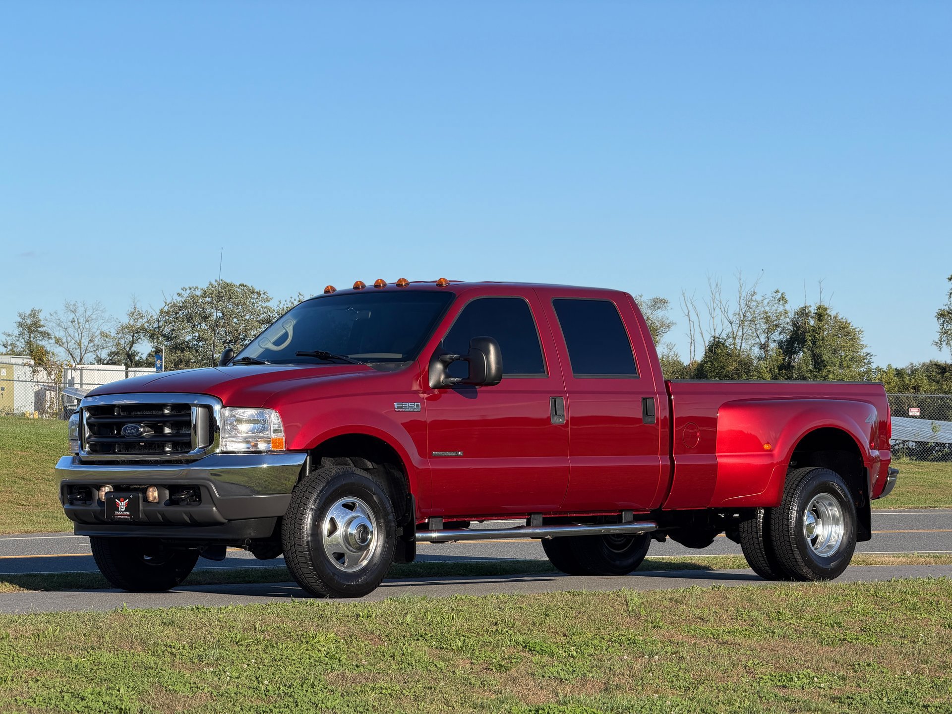 Used 2002 Ford F350 XL AWD/4WD image 1