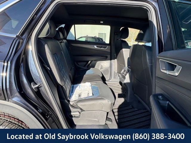 New 2025 Volkswagen Atlas Cross Sport SEL Premium R-Line image 22
