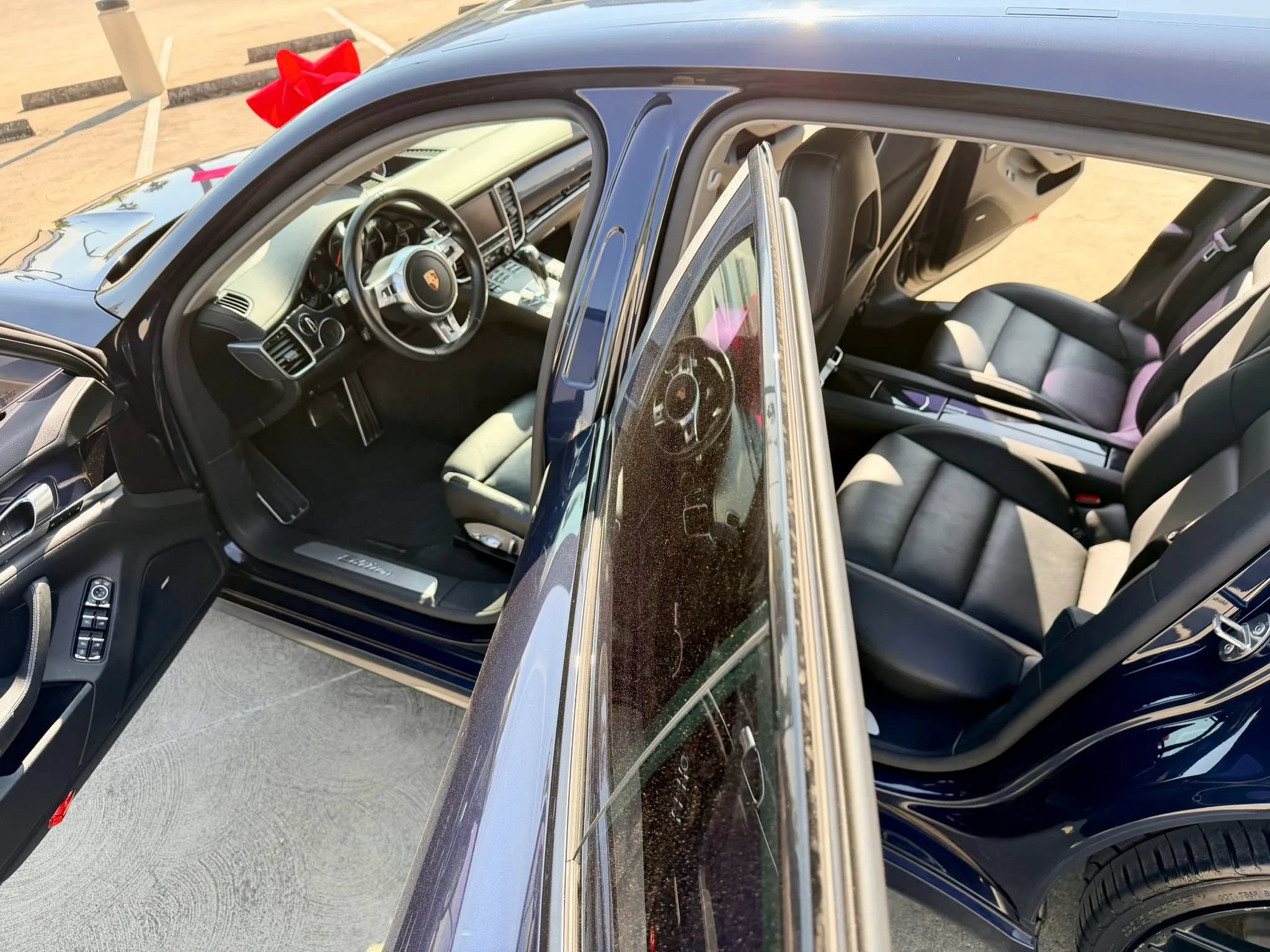 Used 2016 Porsche Panamera Edition RWD image 36