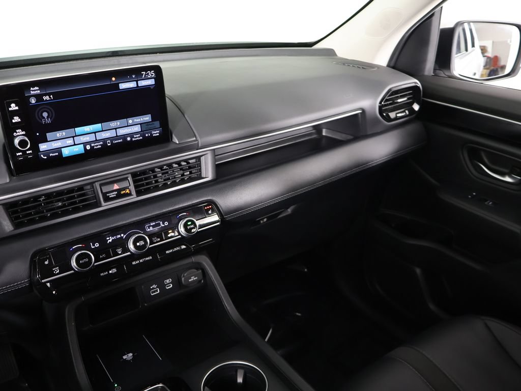 Used 2025 Honda Pilot EX-L image 37