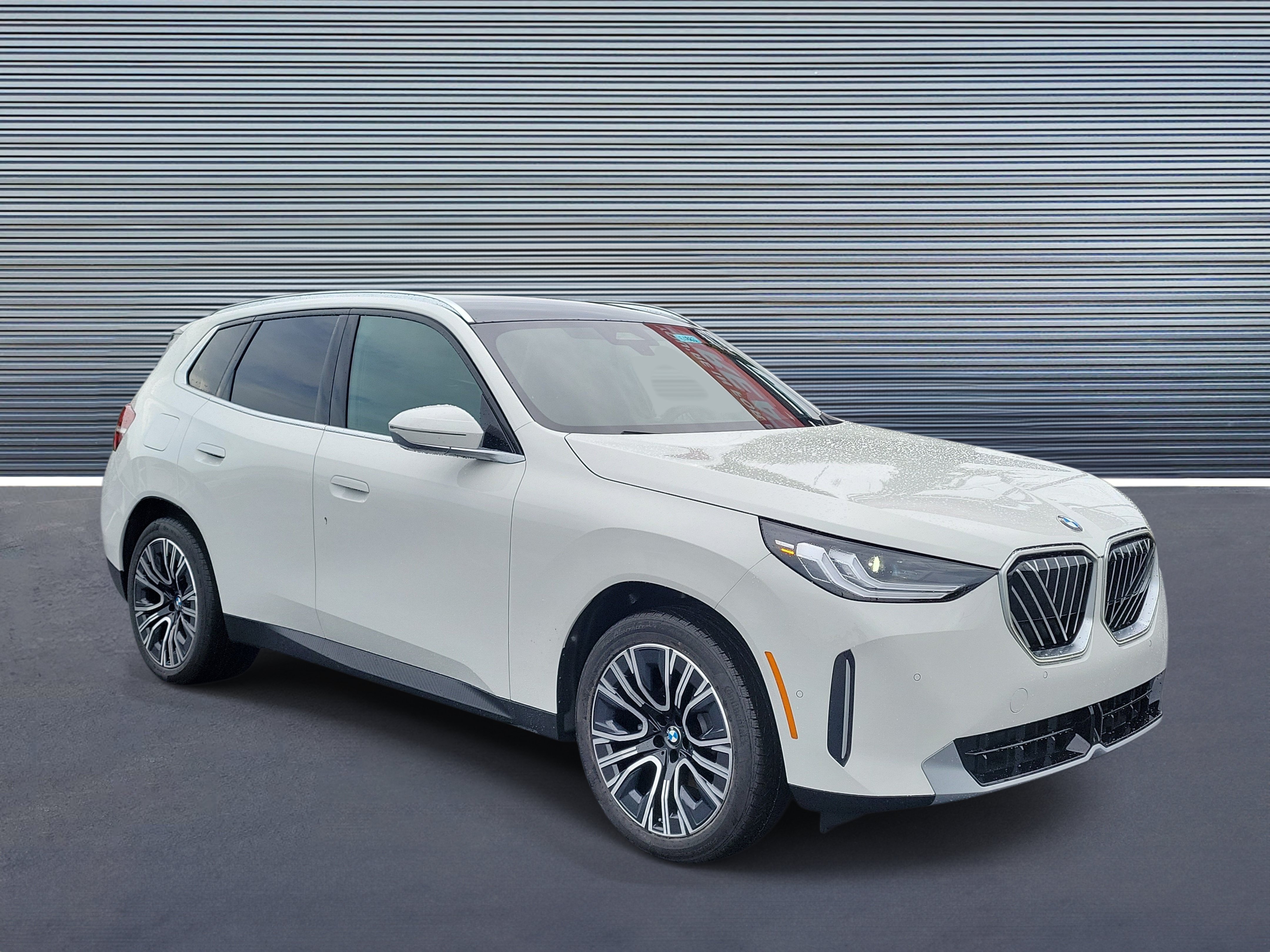 New 2026 BMW X3 xDrive30i w/ Convenience Package AWD/4WD image 2