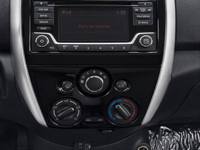 Used 2018 Nissan Versa SV w/ SV Special Edition Package FWD image 14